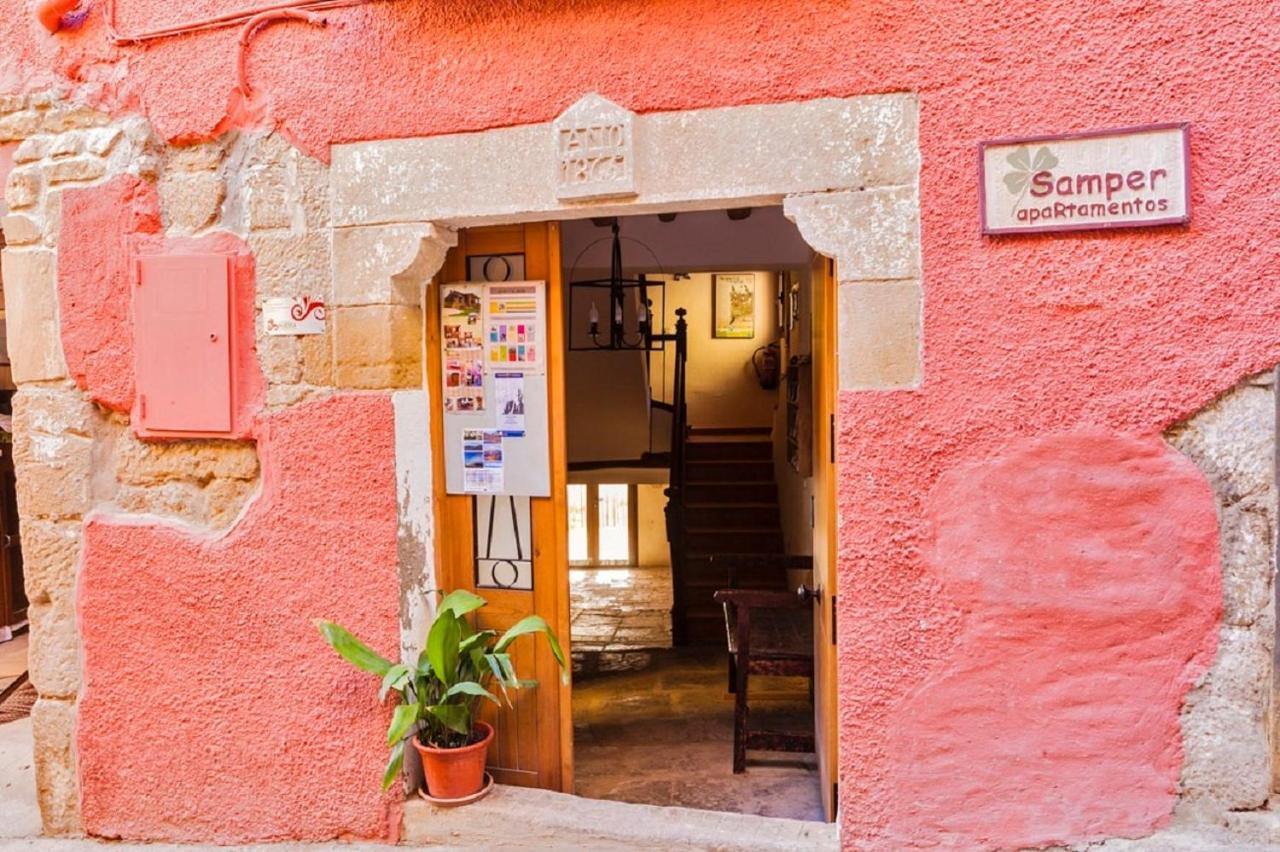 Apartamentos Casa Samper Santa Eulalia de Gallego ภายนอก รูปภาพ