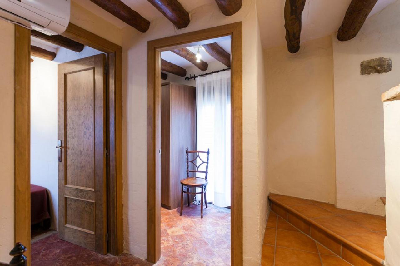 Apartamentos Casa Samper Santa Eulalia de Gallego ห้อง รูปภาพ