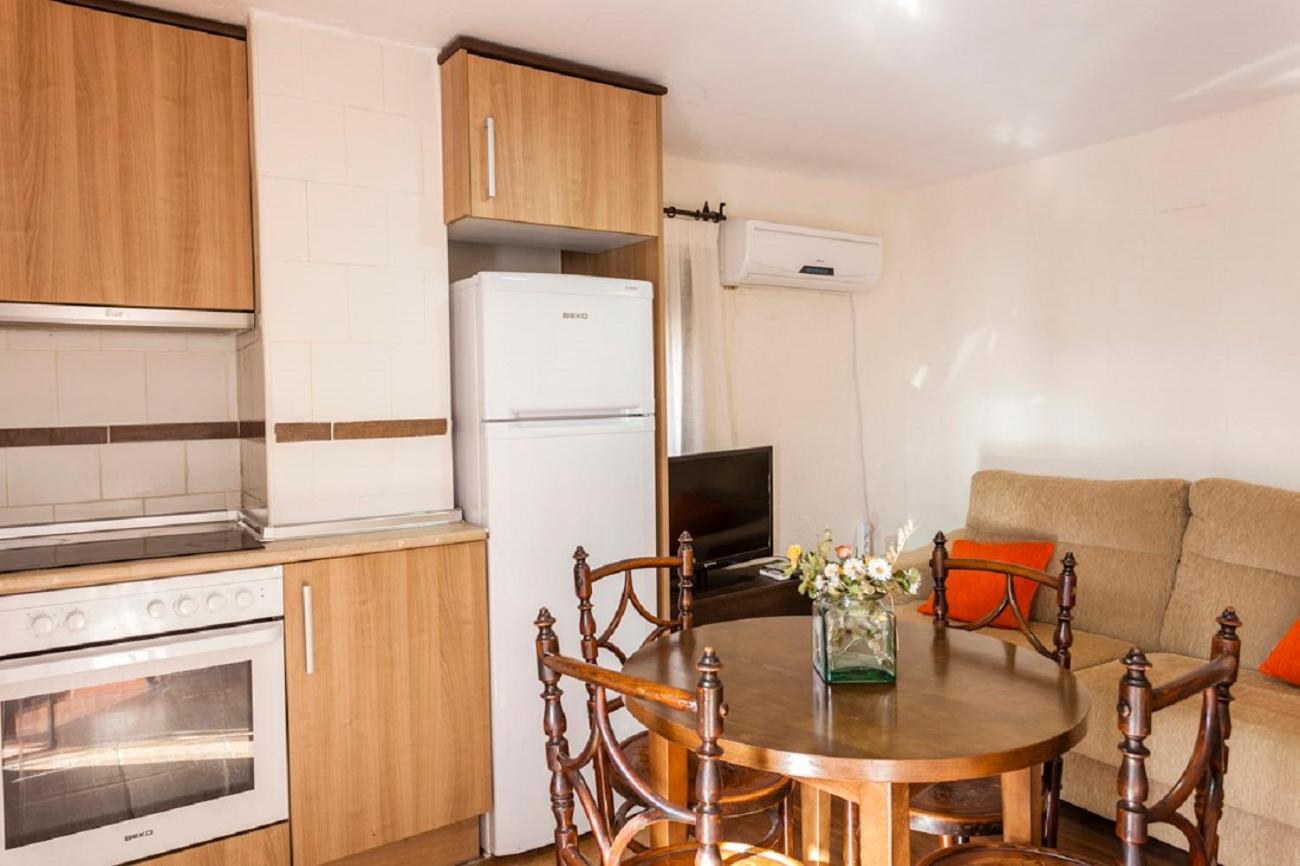 Apartamentos Casa Samper Santa Eulalia de Gallego ห้อง รูปภาพ