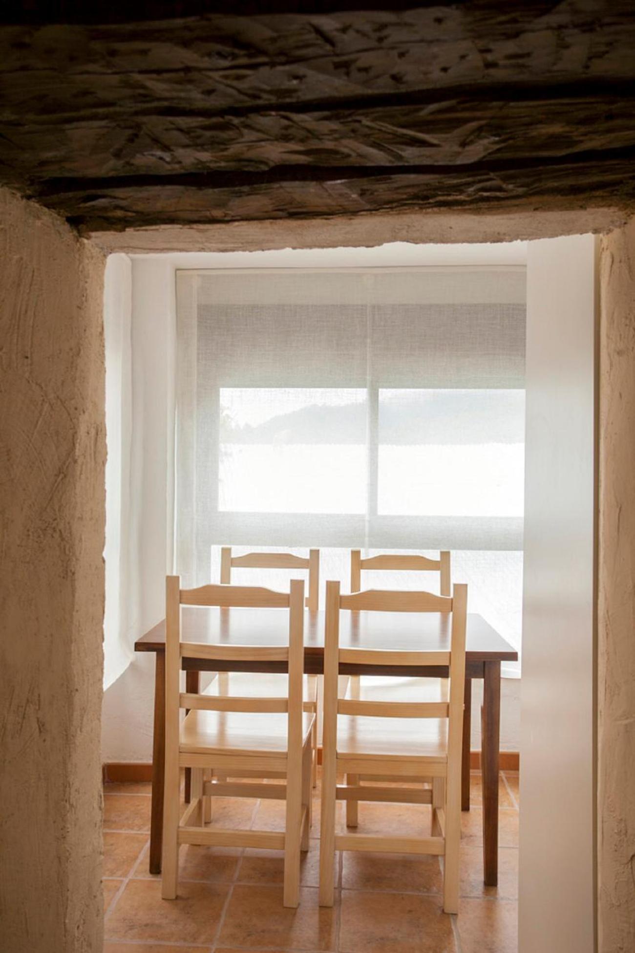 Apartamentos Casa Samper Santa Eulalia de Gallego ห้อง รูปภาพ